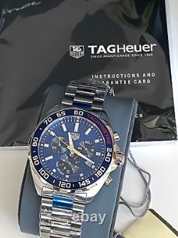 Montre chronographe Tag Heuer Formula 1 Red Bull Racing 43mm CAZ101AB. BA0842