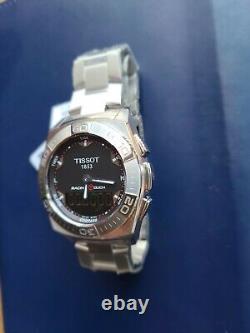 Montre pour homme TISSOT T-Touch Racing en acier inoxydable T002.520.11.051.00