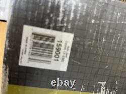 Silencieux en acier inoxydable fabriqué par Auto Gear. Modèle n° 159001 de Summit Racing