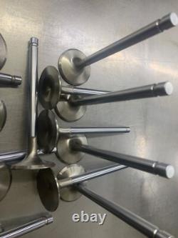 Soupapes en acier inoxydable Oldsmobile 455 pour culasses de course Rocket Racing